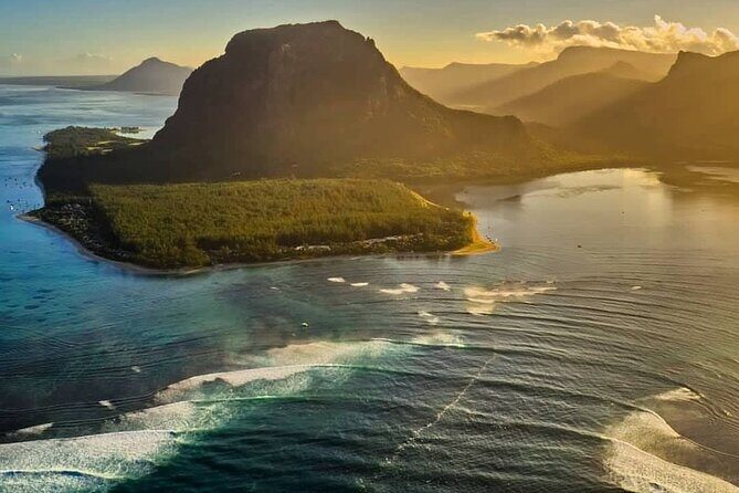Full-Day Private Hiking le Morne Mountain & Seafood Lunch at Islet Fourneau - Final Thoughts
