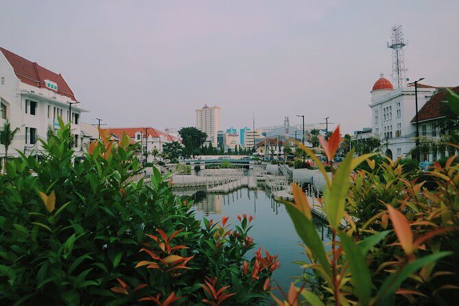 Full Day Private Jakarta Tour(Inc Lunch, Puppet show, & Souvenir) - Key Points