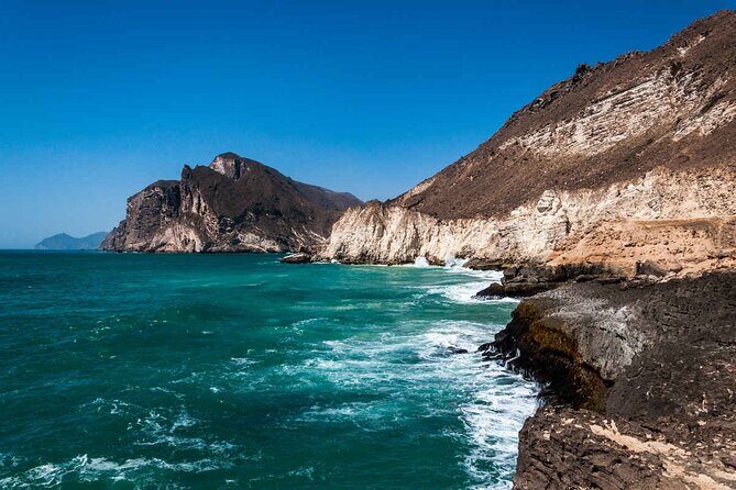Full-Day Private Salalah West Tour with Lunch - Stop 1: Fazayah Beach