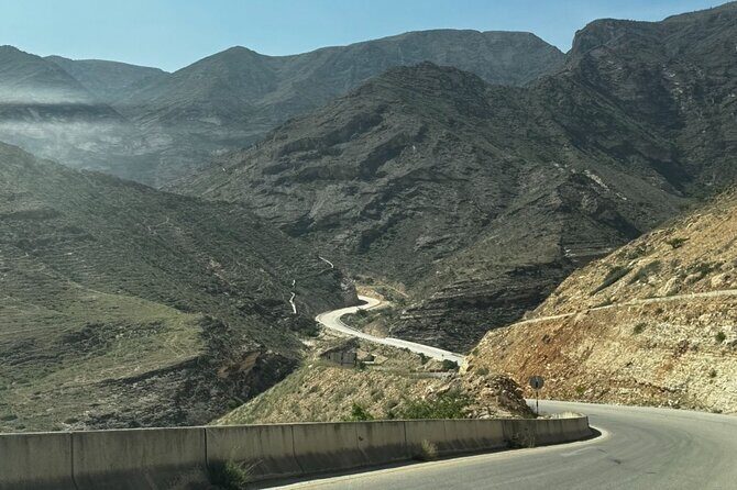 Full-Day Private Salalah West Tour with Lunch - Stop 3: Marneef Cave and Blowholes