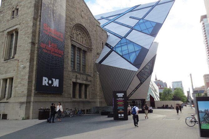 Full Day Private Sightseeing Tour in Toronto - Why Choose a Private Toronto Winter Tour?