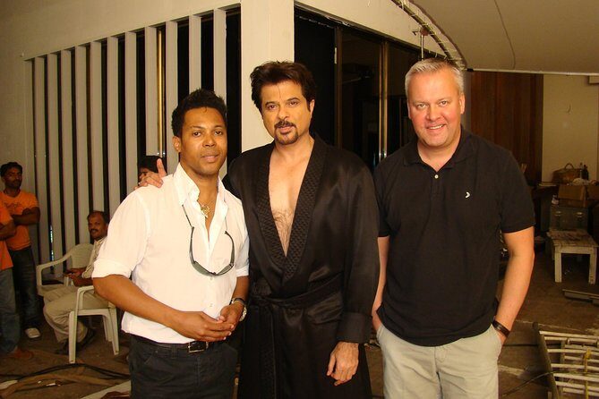 Full-Day Private Slum and Bollywood Tour with DANCE. - Who Is This Tour Best For?