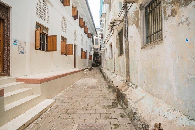 Full Day Private Spice Farm Stone Town and Prison Island - Key Points