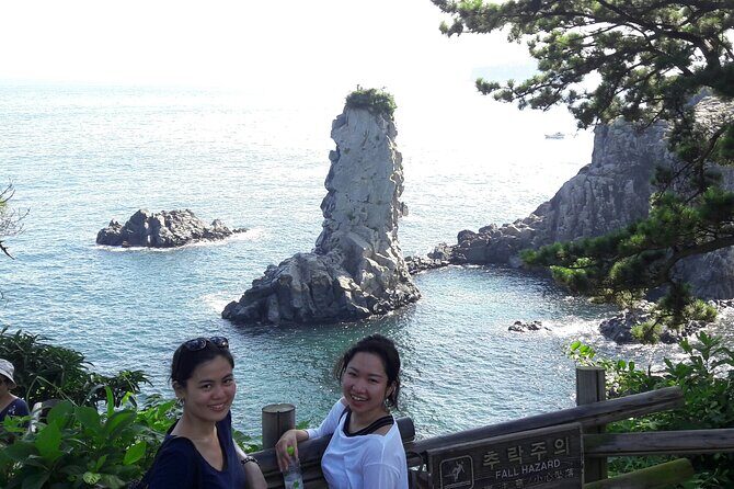 Full-Day Private Taxi Tour South of Jeju Island - Exploring the Wonders of Jeju’s South Coast
