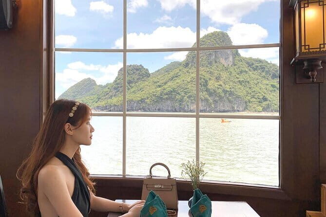 Full Day Private Tour in Halong with Lunch - The Experience: What Travelers Are Saying
