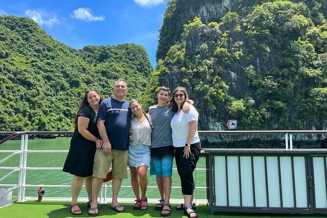 Full Day Private Tour in Halong with Lunch - Transportation and Timing: Why It Matters