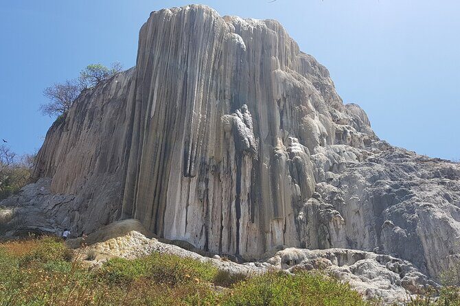 Full-day private tour to Monte Alban and Hierve el Agua - Mezcal Tasting at El Rey de Matatlán