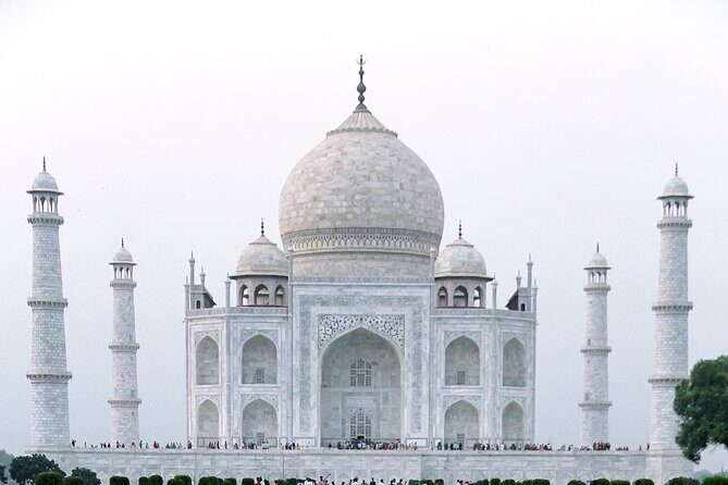 Full Day Private Tour to Taj Mahal and Agra Fort from Delhi - Exploring Agra Fort: Mughal Majesty