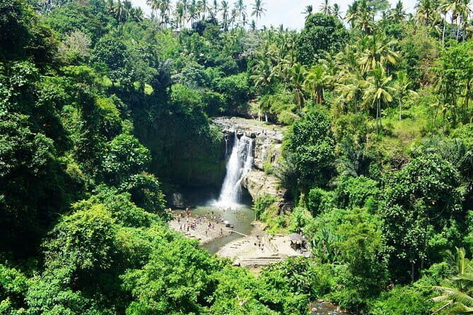 Full Day Private Tour to Ubud Waterfall and Uluwatu Sunset - Who Will Enjoy This Tour Most?