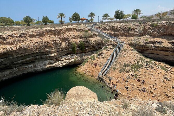 Full Day Private Tour to Wadi Shab and Bimmah Sinkhole - What’s Included and What to Consider