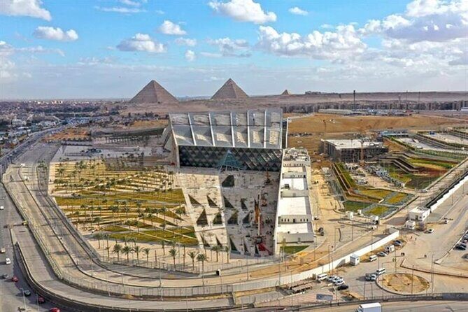 Full Day Pyramids of Giza, Sphinx and Grand Egyptian Museum GEM - Key Points