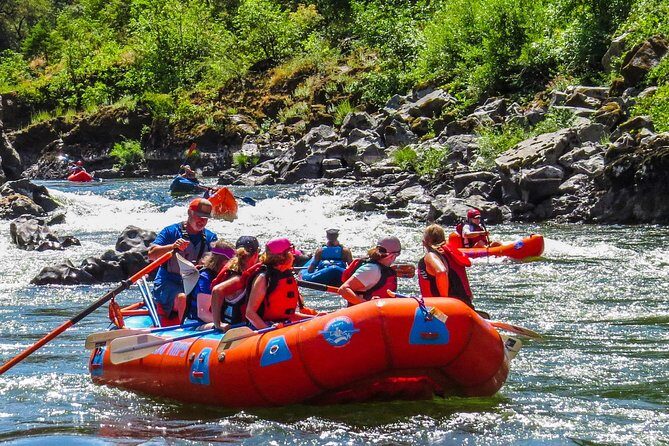 Full-Day Rogue River Hellgate Canyon Raft Tour - Why Choose a Guided Tour?