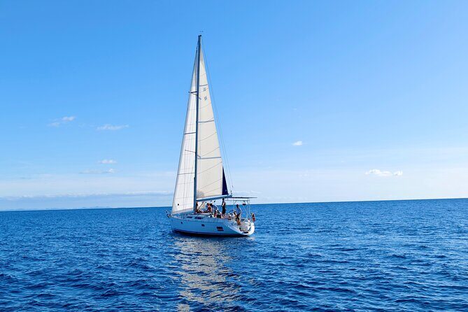 Full day Sailing yacht - Beautiful day on the Atlantic Ocean - An In-Depth Look at the Sailing Experience
