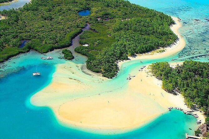 Full Day Shared Speed Boat in Ile Aux Cerfs Lunch & Transfer incl - Final Thoughts