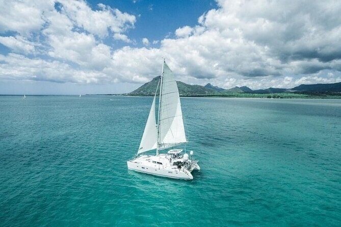 Full Day Shared Tour Catamaran to Ile Aux Cerfs - Is this Tour Worth Your Money?