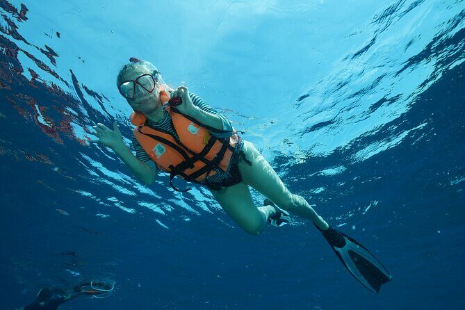 Full Day Snorkeling Course in Koh Chang with Lunch - The Atmosphere and Crew