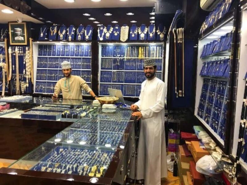 Full-Day to Nizwa Market & Fort-Jabreen Castle-Bahla Fort - Who Should Consider This Tour?