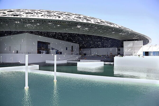 Full Day Tour Exploring Abu Dhabi - An In-Depth Look at the Abu Dhabi Full-Day Tour