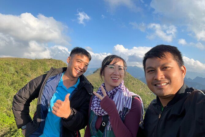 Full Day Tour Exploring in Phia Oac Mountain Ancient French Villa - First Stop: Nguyên Bình and the Bamboo Forest