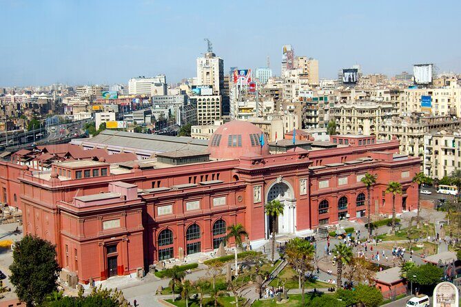 Full Day Tour from Giza Pyramids to Cairo with Egyptian Museum - Key Points