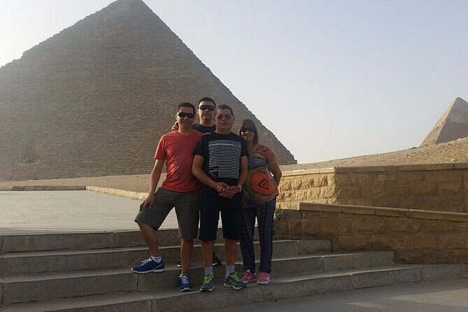 Full Day Tour Giza Pyramids, Memphis, and Saqqara, Lunch included - Who Will Love This Tour?