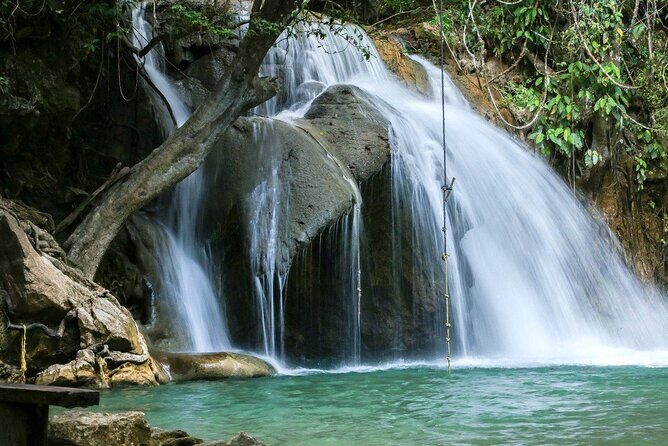 Full-Day Tour Llano Grande Waterfalls and Coffee Plantation in Huatulco! - Exploring the Cascadas de Llano Grande