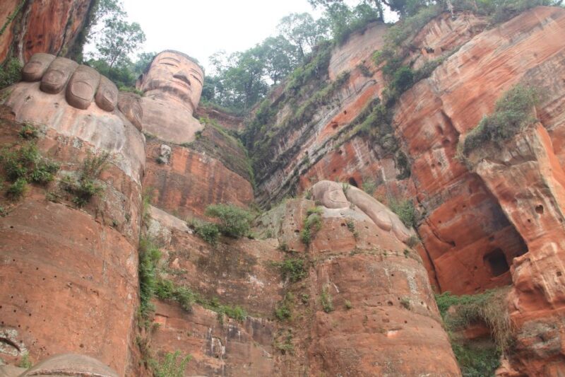 Full-Day Tour of Leshan's Giant Buddha from Chengdu - Discovering the Leshan Giant Buddha: What to Expect