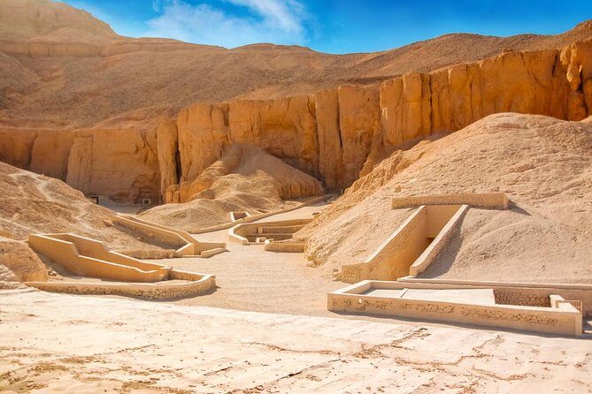 Full Day Tour of luxor East and West with hot air balloon over luxor - What Do Past Travelers Say?