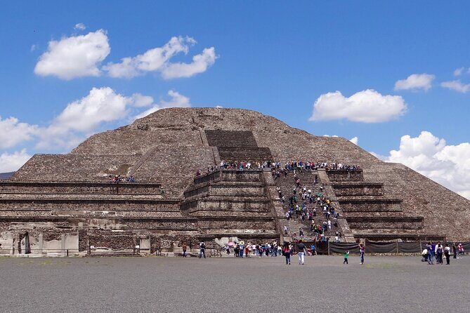 Full-Day Tour of Teotihuacan and Basilica of Guadalupe in Mexico - What Travelers Say: Authentic Experiences and Minor Drawbacks