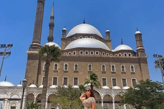 Full day tour to Cairo the Egyptian Museum, The Alabaster Mosque, Khan El Khalil - Key Points