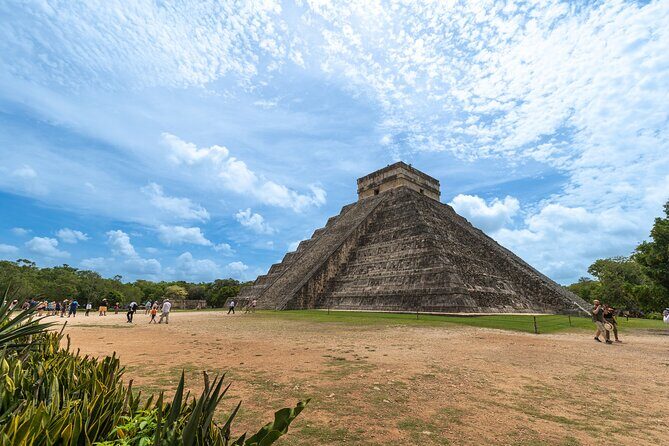 Full Day Tour to Chichen Itza and EkBalam with Cenote Swimming - Exploring the Full Day Tour to Chichen Itza and EkBalam with Cenote Swimming