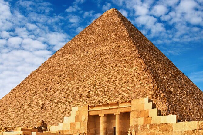 Full Day Tour to Giza Pyramids, Sakkara, Memphis and shopping - What We Like About This Tour