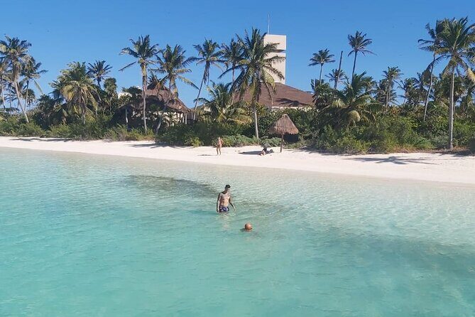 Full Day Tour to Isla Contoy and Isla Mujeres from Cancun - Key Points