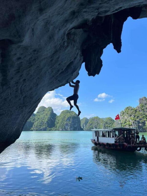 Full Day Tour to Lan Ha Bay with Kayaking, Cliff Jumping - Who Is This Tour Best For?