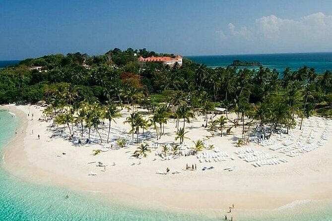 Full day tour to samana bay from punta cana - The Boat Ride: A Photo-Op and a Relaxation Spot