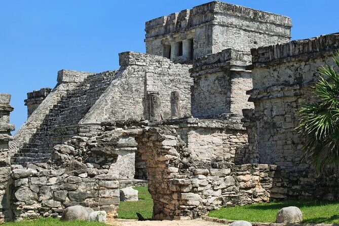 Full day tour to the Yucatan Peninsula - The Sum Up