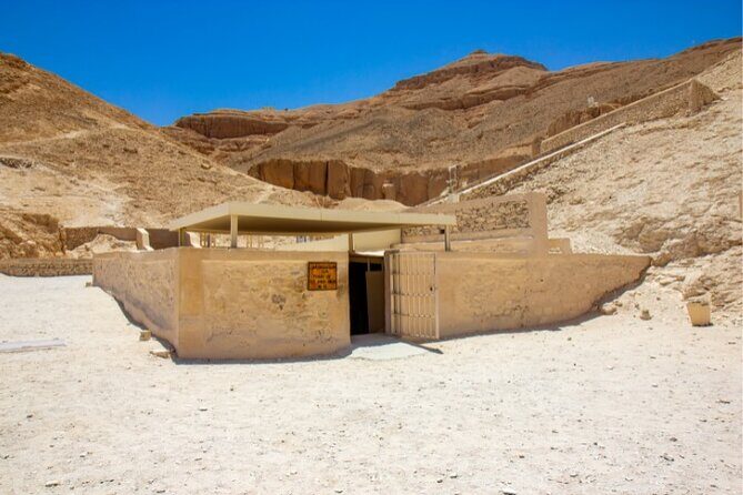 Full Day Tour Valley of Kings, Hatshepsut, Karnak & Luxor Temples - Luxor Temple: The City’s Spiritual Heart