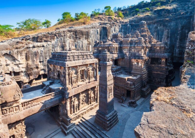 Full Day Trip Ellora Caves & Daulatabad Fort from Aurangabad - What to Expect from the Experience