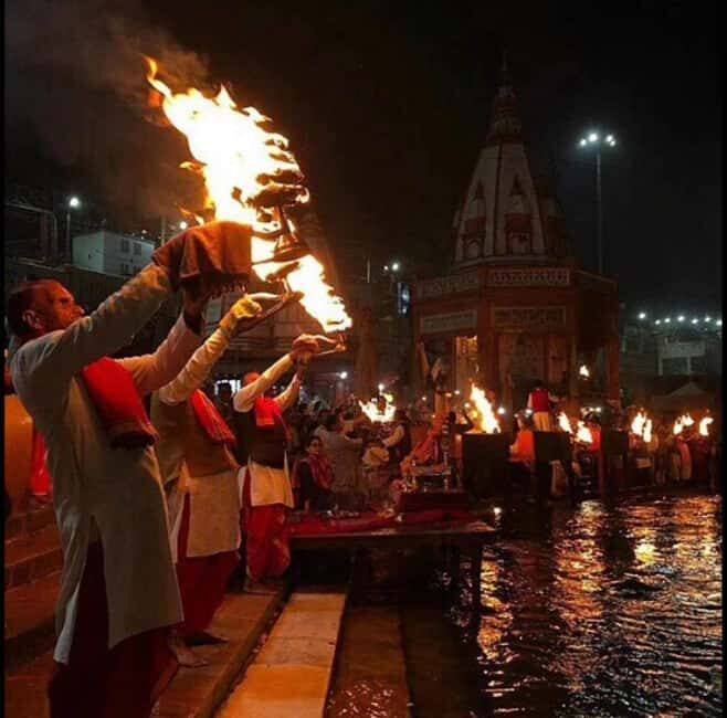 Full-Day Varanasi: Sightseeing with Ganga Ghats Exploration - Key Points