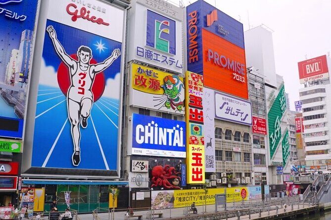 Full Day Walking Tour in Osaka Castle Temples and Ukiyoe - Authenticity and Local Flavor