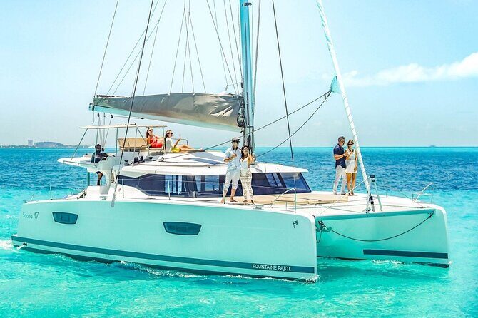 Full Experience Isla Mujeres: Food aboard + Premium drinks + Snorkel + Free time - In-Depth Look at the Tour
