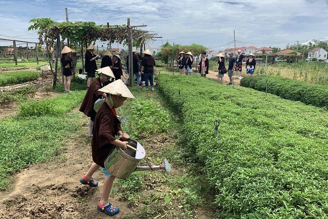 Full Experience Tour: Cooking Class & Basket Boat at Eco-Village - FAQ