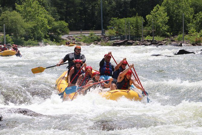 Full Ocoee River Rafting Adventure with a Riverside Lunch - The Guides: The Heart of the Experience
