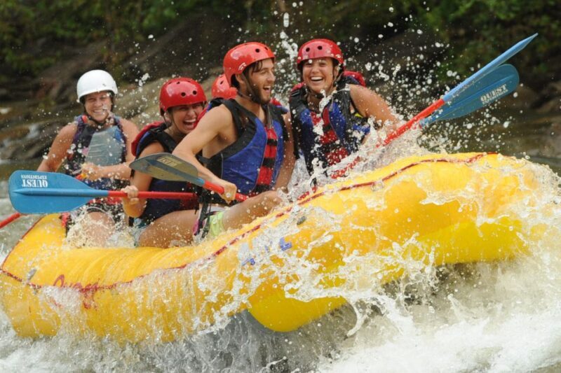 Full Ocoee River Whitewater Trip with Riverside Lunch - Guides and Reviews: What Others Say