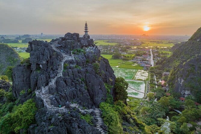 Fullday Ninh Binh Tour from Hanoi: Mua Caves, Hoa Lu, Trang An - Starting the Day: Convenient Pickup and Early Start
