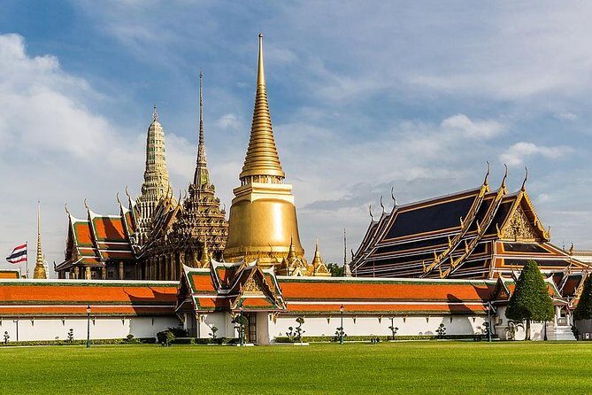 Fullday Private Tour Bangkok Temple & City Tour with lunch+Amazing Bangkok Tour - Key Points
