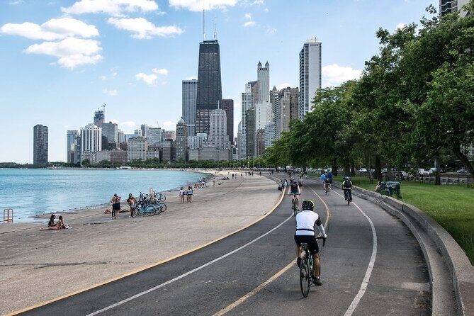 Fun Chicago Bike Tour with Pizza, Hot Dogs, Cupcakes and Beer - What Travelers Say