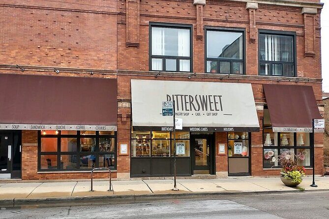 Fun Chicago Bike Tour with Pizza, Hot Dogs, Cupcakes and Beer - Who Will Love This Tour?
