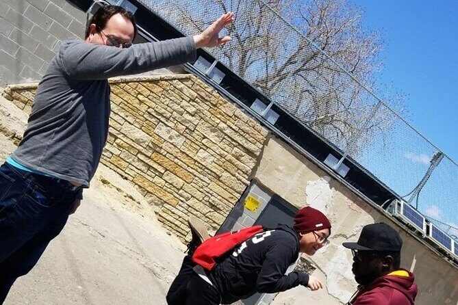 Fun City Scavenger Hunt in Glendale by Operation City Quest - How Does the App-Based Format Work?