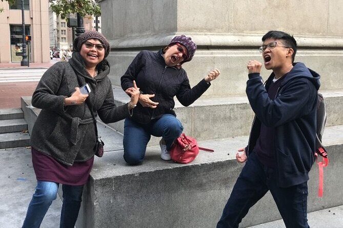 Fun City Scavenger Hunt in Hartford by Wacky Walks - Key Points
